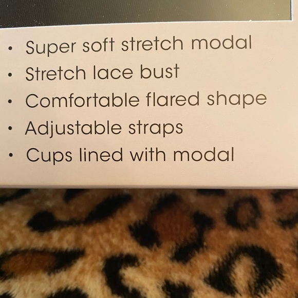 Felina lingerie nightgown in black - Picture 5 of 6